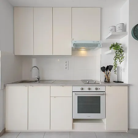 Casa Amorosa - Close To Beach, Centre And Bus Station Apartamento